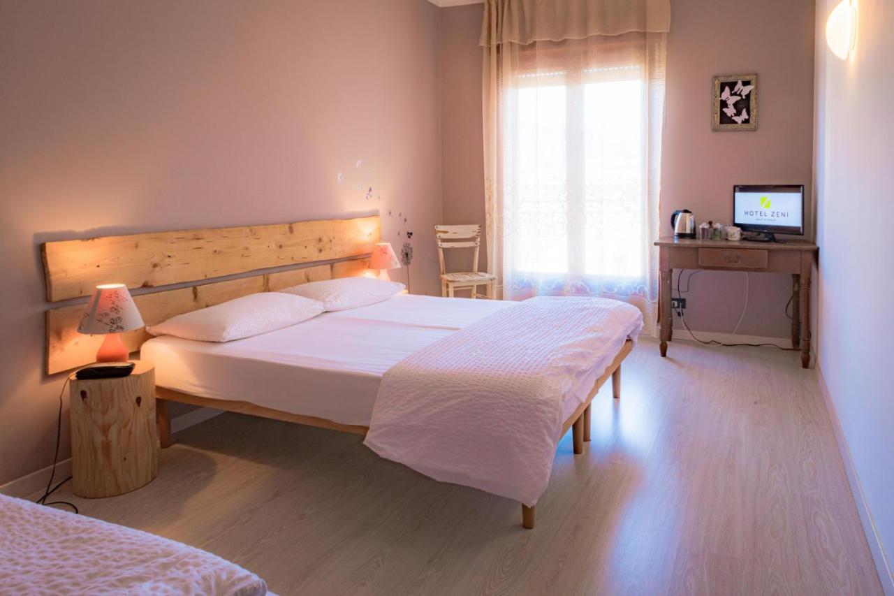 Hotel Zeni Брентонико Екстериор снимка