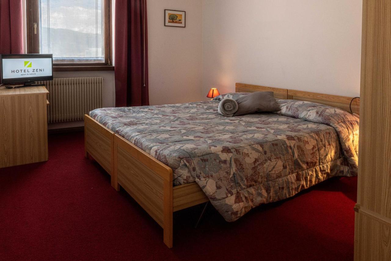 Hotel Zeni Брентонико Екстериор снимка